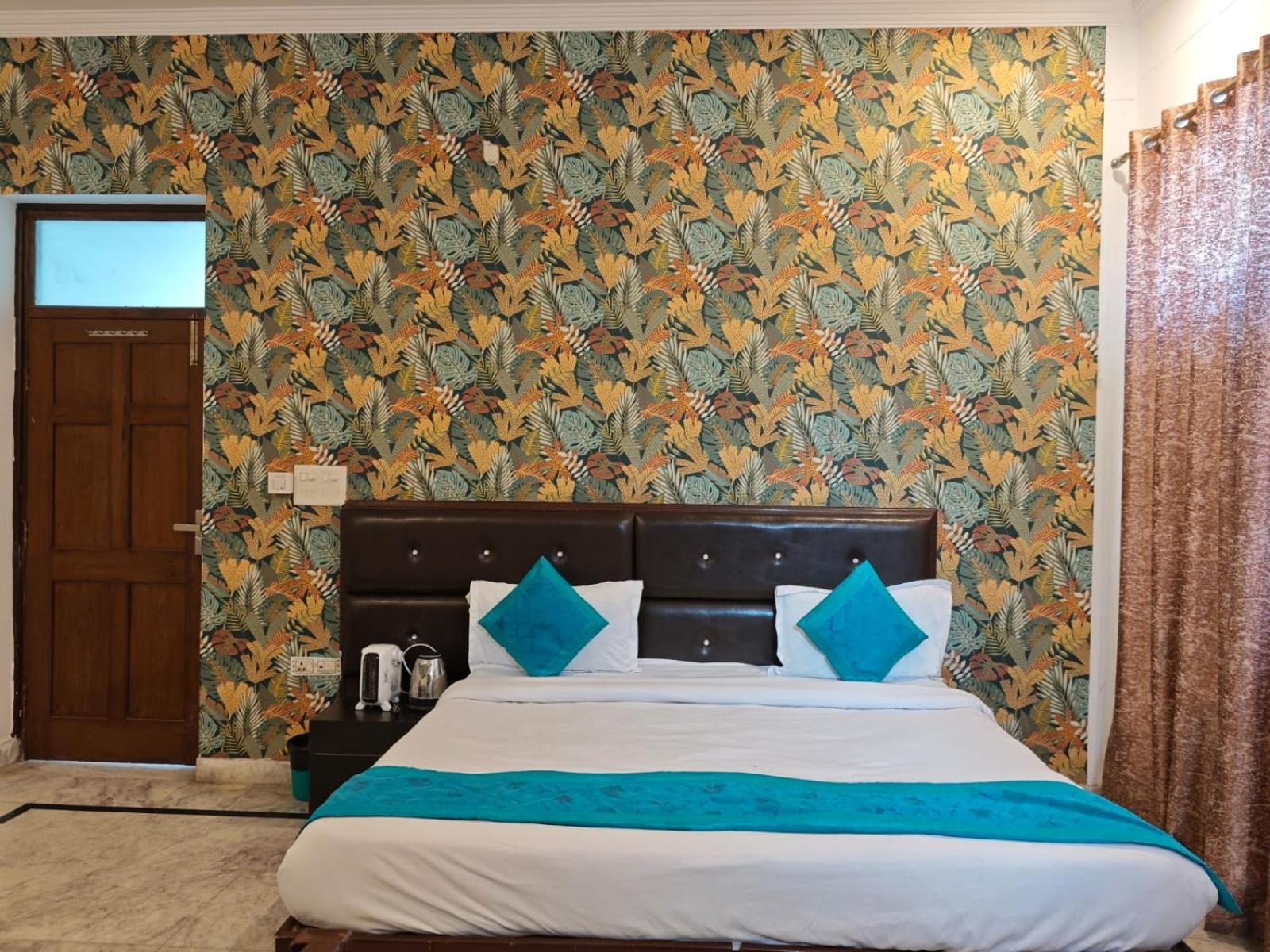 Hotel Shivanta Residency Ришикеш Экстерьер фото
